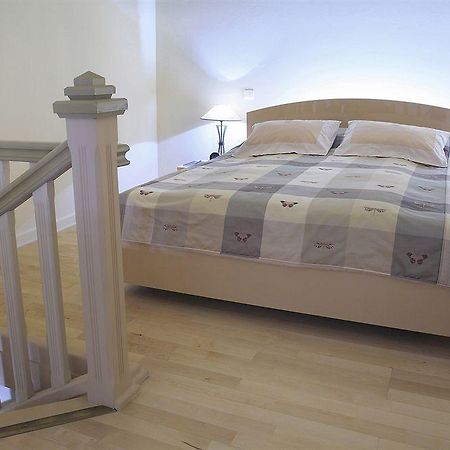 Chateau Les Crostes Hotel ลอร์เกส ภายนอก รูปภาพ