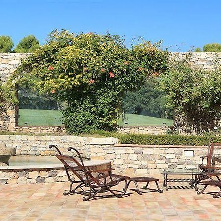 Chateau Les Crostes Hotel ลอร์เกส ภายนอก รูปภาพ