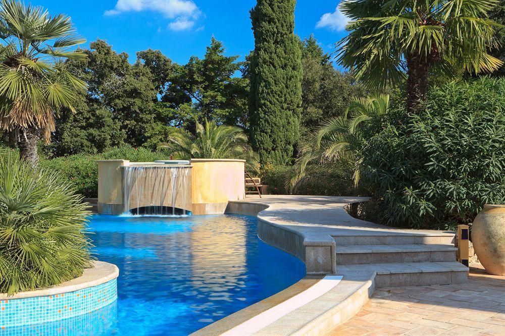 Chateau Les Crostes Hotel ลอร์เกส ภายนอก รูปภาพ
